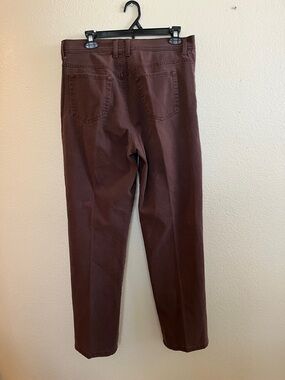 Gloria Vanderbilt women’s brown Straight-Leg Chinos